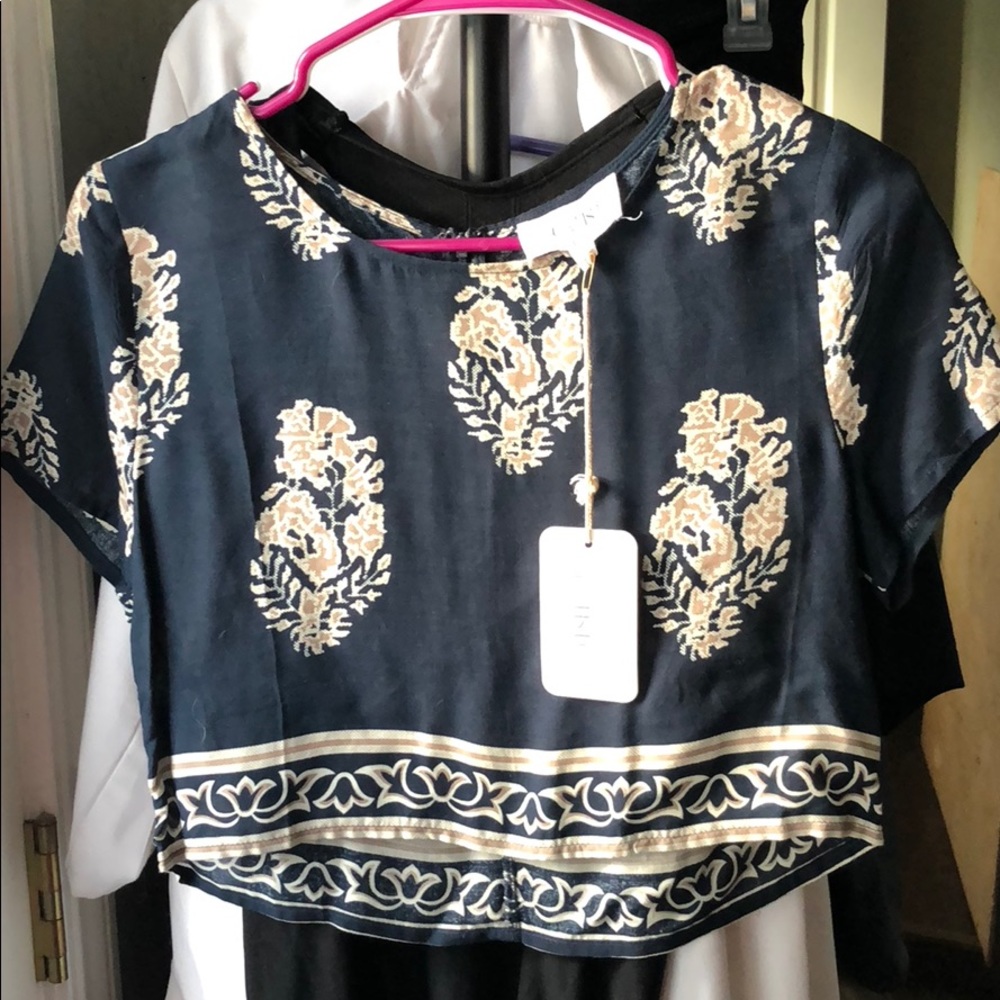 Brand new, summer crop top